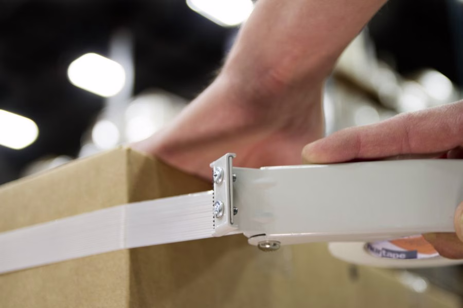 Packaging Bundling - Strapping Tape